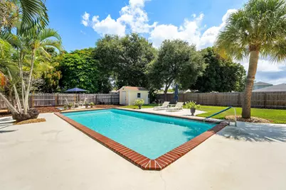 141 Date Palm Drive, Lake Park, FL 33403 - Photo 26