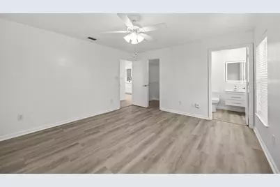 136 Sparrow Drive #B, Royal Palm Beach, FL 33411 - Photo 14