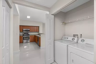 250 NE 3rd Avenue #1305, Delray Beach, FL 33444 - Photo 12