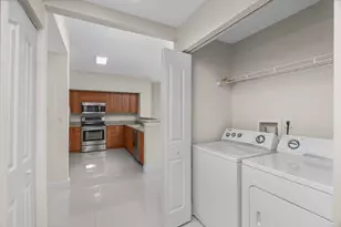 250 NE 3rd Ave, Delray Beach, FL 33444 - Photo 12