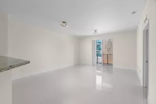 250 NE 3rd Ave, Delray Beach, FL 33444 - Photo 8