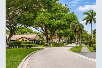 23349 Barlake Drive, Boca Raton, FL 33433 - Photo 34
