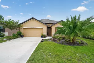 6282 NW Regent St, Port Saint Lucie, FL 34983 - Photo 1
