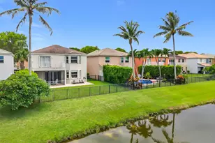 1154 Oakwater Dr, Royal Palm Beach, FL 33411 - Photo 28