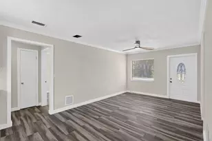 2205 N 44th St, Fort Pierce, FL 34946 - Photo 8