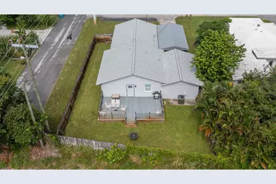 222 SE 3rd Street, Boynton Beach, FL 33435 - Photo 34