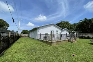 222 SE 3rd St, Boynton Beach, FL 33435 - Photo 26