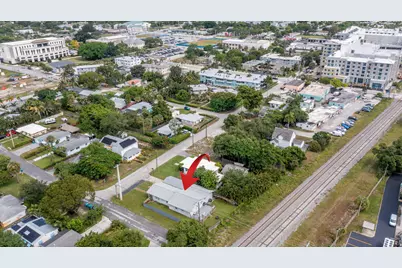 222 SE 3rd Street, Boynton Beach, FL 33435 - Photo 4