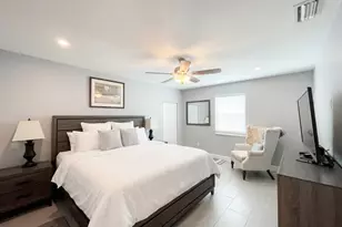 222 SE 3rd St, Boynton Beach, FL 33435 - Photo 12