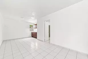 8800 NW 33 Ave Rd, Miami, FL 33147 - Photo 4