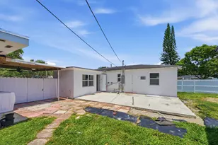 8800 NW 33 Ave Rd, Miami, FL 33147 - Photo 36