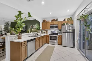 13433 Georgian Ct, Wellington, FL 33414 - Photo 8
