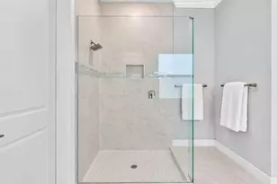 12143 S Baypoint Cir, Parkland, FL 33076 - Photo 50