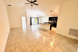 9558 Sea Spray Dr, Fort Pierce, FL 34945 - Photo 4