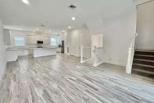 5412 Watts Ter, Palm Beach Gardens, FL 33418 - Photo 2