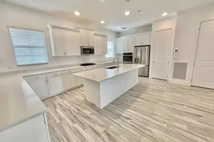 5412 Watts Ter, Palm Beach Gardens, FL 33418 - Photo 4