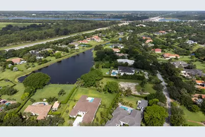 7807 Steeplechase Drive, Palm Beach Gardens, FL 33418 - Photo 12