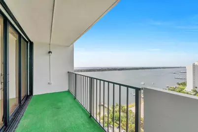 5600 N Flagler Drive #2504, West Palm Beach, FL 33407 - Photo 2