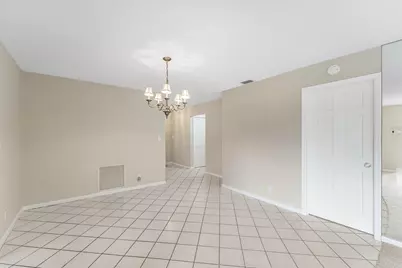 1752 Riverwood Lane, Coral Springs, FL 33071 - Photo 4