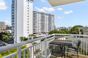 126 Golden Isles Dr, Hallandale Beach, FL 33009 - Photo 10