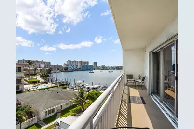 126 Golden Isles Drive #52A, Hallandale Beach, FL 33009 - Photo 10