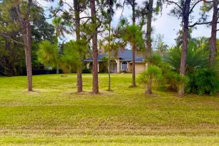 12377 77th Pl N, The Acreage, FL 33412 - Photo 2