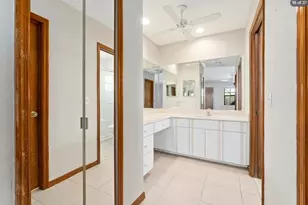 329 SE Oakridge Dr, Port Saint Lucie, FL 34984 - Photo 10