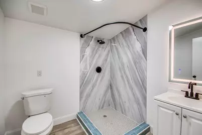 950 W 36th Street, Riviera Beach, FL 33404 - Photo 12