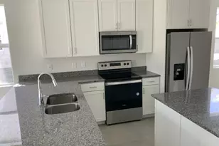 16340 Oakview Dr, The Acreage, FL 33470 - Photo 4