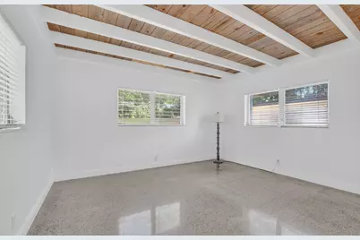 910 SE 3rd Street, Boynton Beach, FL 33435 - Photo 18