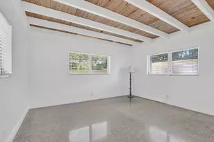 910 SE 3rd St, Boynton Beach, FL 33435 - Photo 18