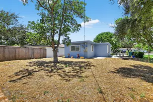 910 SE 3rd St, Boynton Beach, FL 33435 - Photo 24