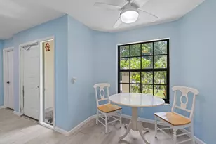 471 Ashwood Pl, Boca Raton, FL 33431 - Photo 8