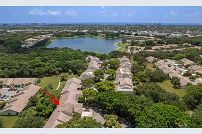 471 Ashwood Place, Boca Raton, FL 33431 - Photo 2