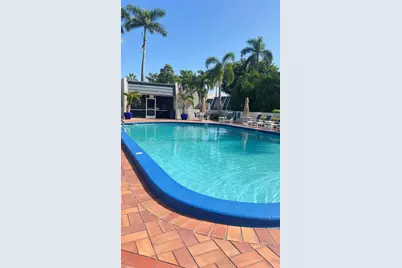 4381 Trevi Court #206, Lake Worth, FL 33467 - Photo 4