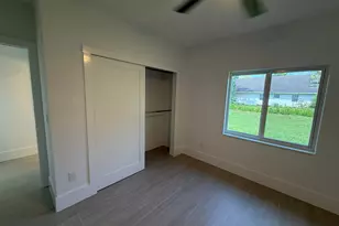 11222 61st St N, The Acreage, FL 33412 - Photo 10