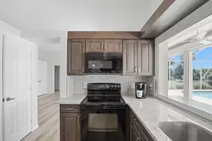 2624 SW River Shore Dr, Port Saint Lucie, FL 34984 - Photo 38