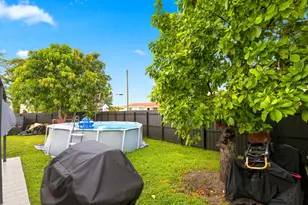 2331 SW 50th Terrace, Fort Lauderdale, FL 33317 - Photo 24