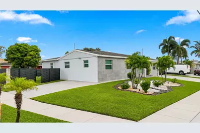 2331 SW 50th Terrace, Fort Lauderdale, FL 33317 - Photo 4