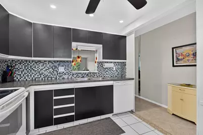 2301 Lucaya Lane #D4, Coconut Creek, FL 33066 - Photo 6