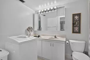 2301 Lucaya Ln, Coconut Creek, FL 33066 - Photo 22