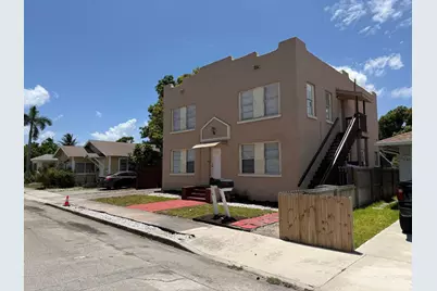 514 El Vedado, West Palm Beach, FL 33405 - Photo 2