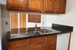 8734 SW 3 St, Pembroke Pines, FL 33025 - Photo 6