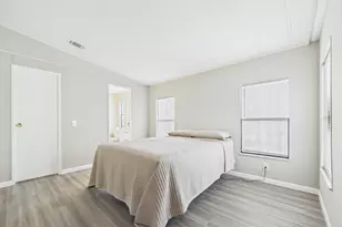 7831 SE Shenandoah Dr, Hobe Sound, FL 33455 - Photo 22