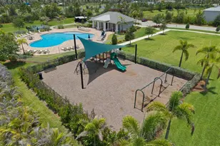 10430 SW Captiva Dr, Port Saint Lucie, FL 34987 - Photo 32