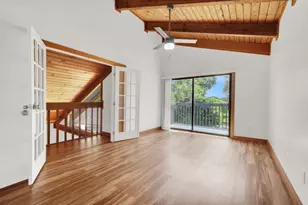 100 Sparrow Dr, Royal Palm Beach, FL 33411 - Photo 4