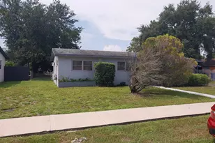 780 NW 179th St, Miami Gardens, FL 33169 - Photo 2