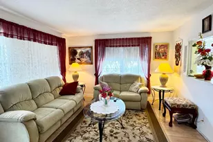 148 Bedford F, West Palm Beach, FL 33417 - Photo 4