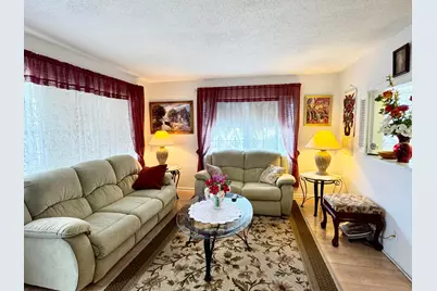 148 Bedford F, West Palm Beach, FL 33417 - Photo 4