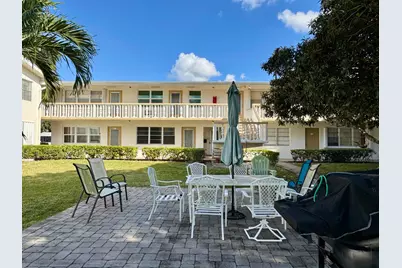 148 Bedford F, West Palm Beach, FL 33417 - Photo 2